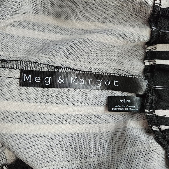 Meg & Margot Women Short Black & Beige Vertical Stripes-Size Small Petite - Picture 3 of 6